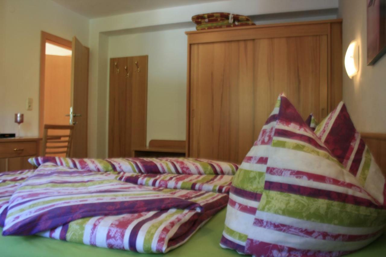 Haus Alpina Apartman Häselgehr Kültér fotó