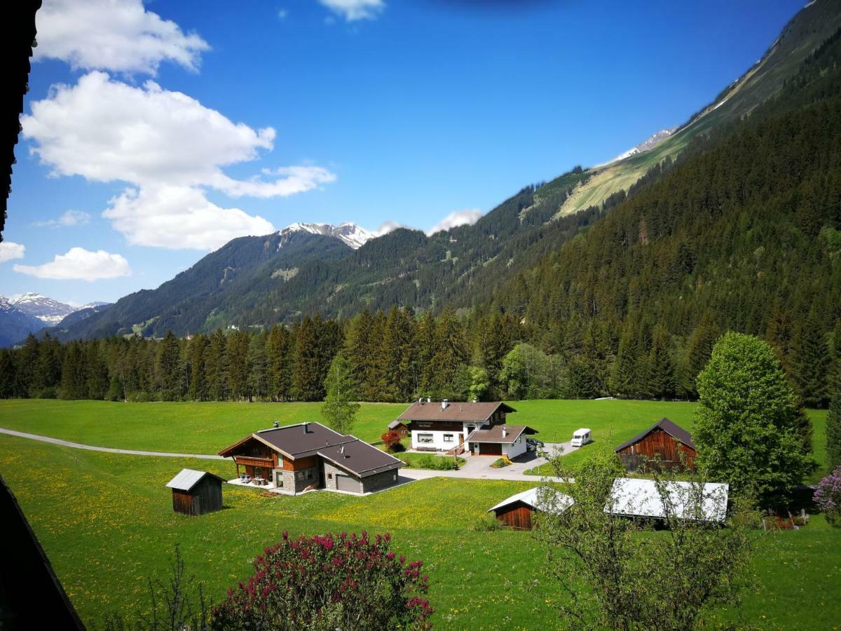 Haus Alpina Apartman Häselgehr Kültér fotó